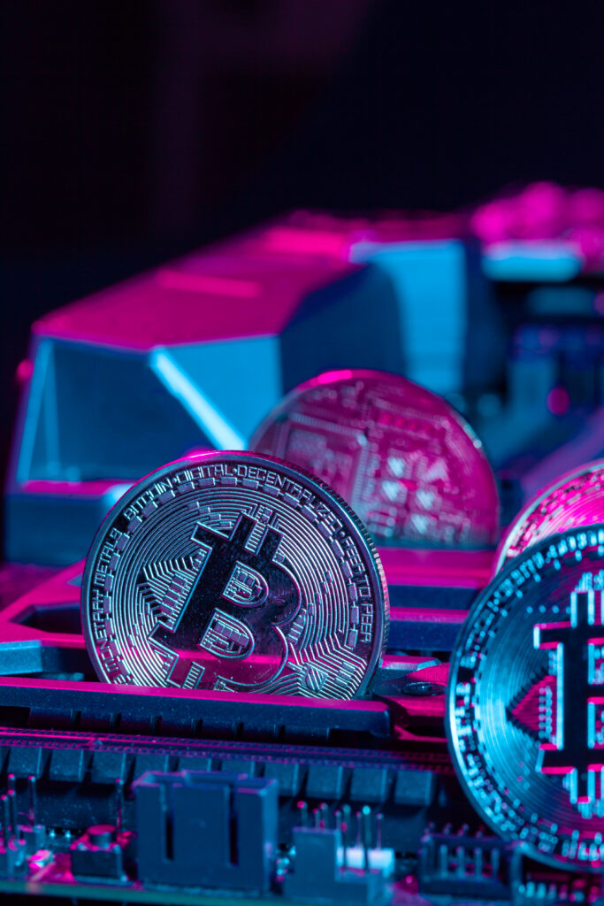 golden-bitcoin-computer-chip