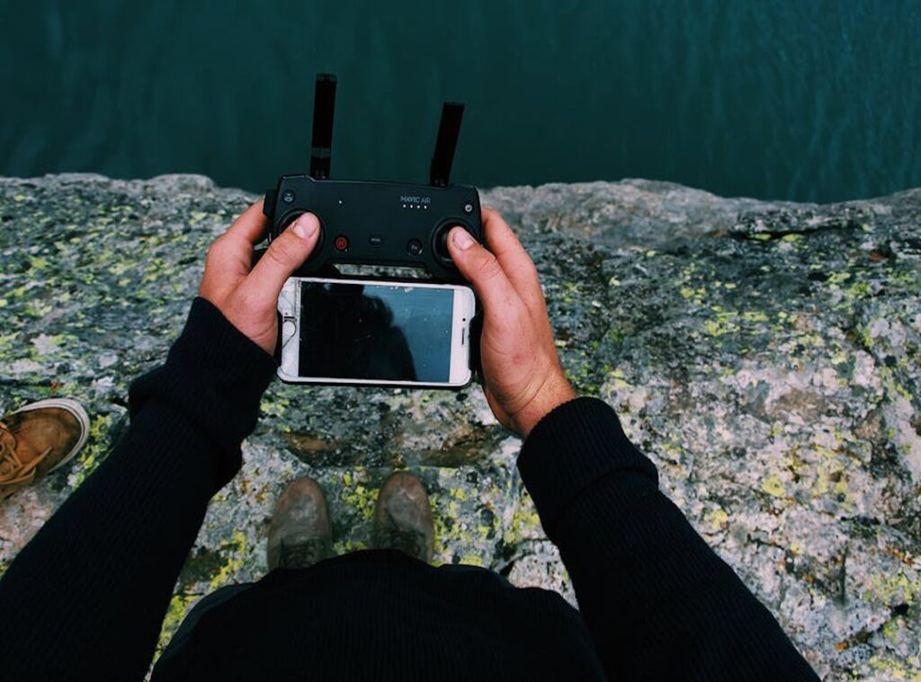 travel gadgets digital nomads